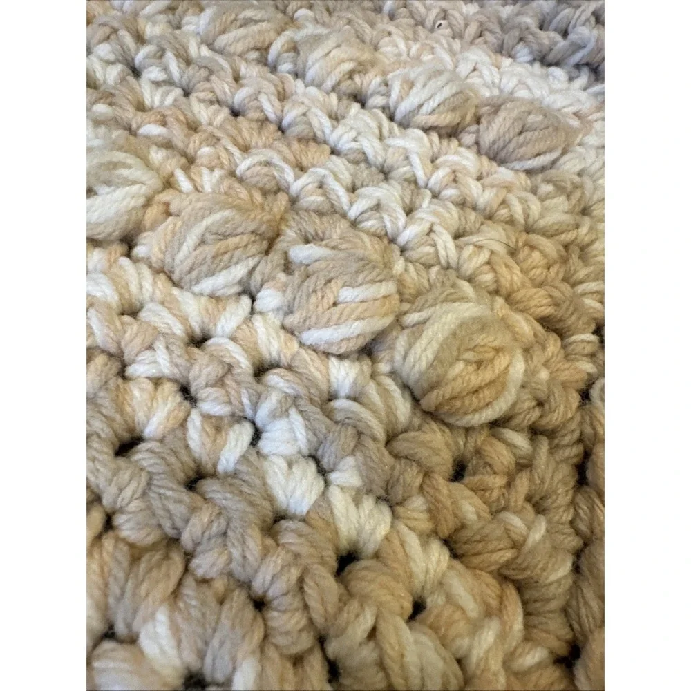 Vintage Handmade Crocheted Afghan Throw Blanket Bobble Stitch Fringe Boho 70x43